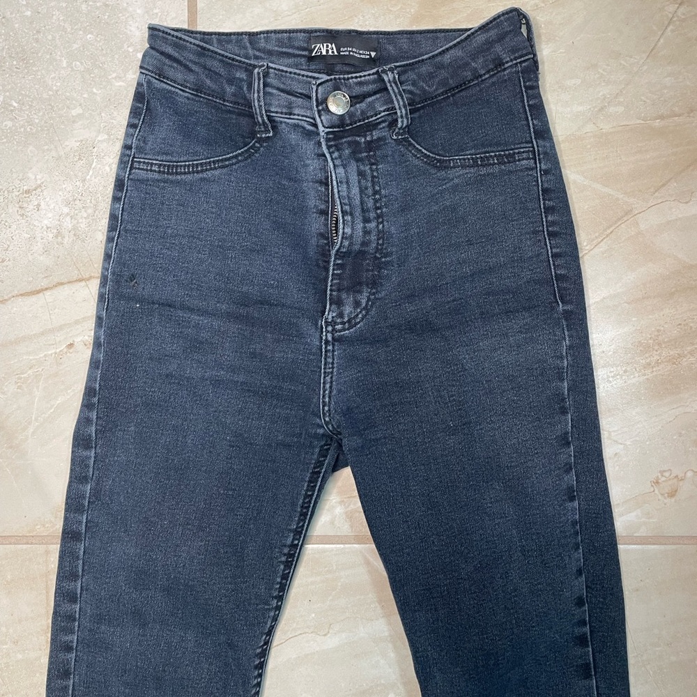 High rise black jeans from Zara